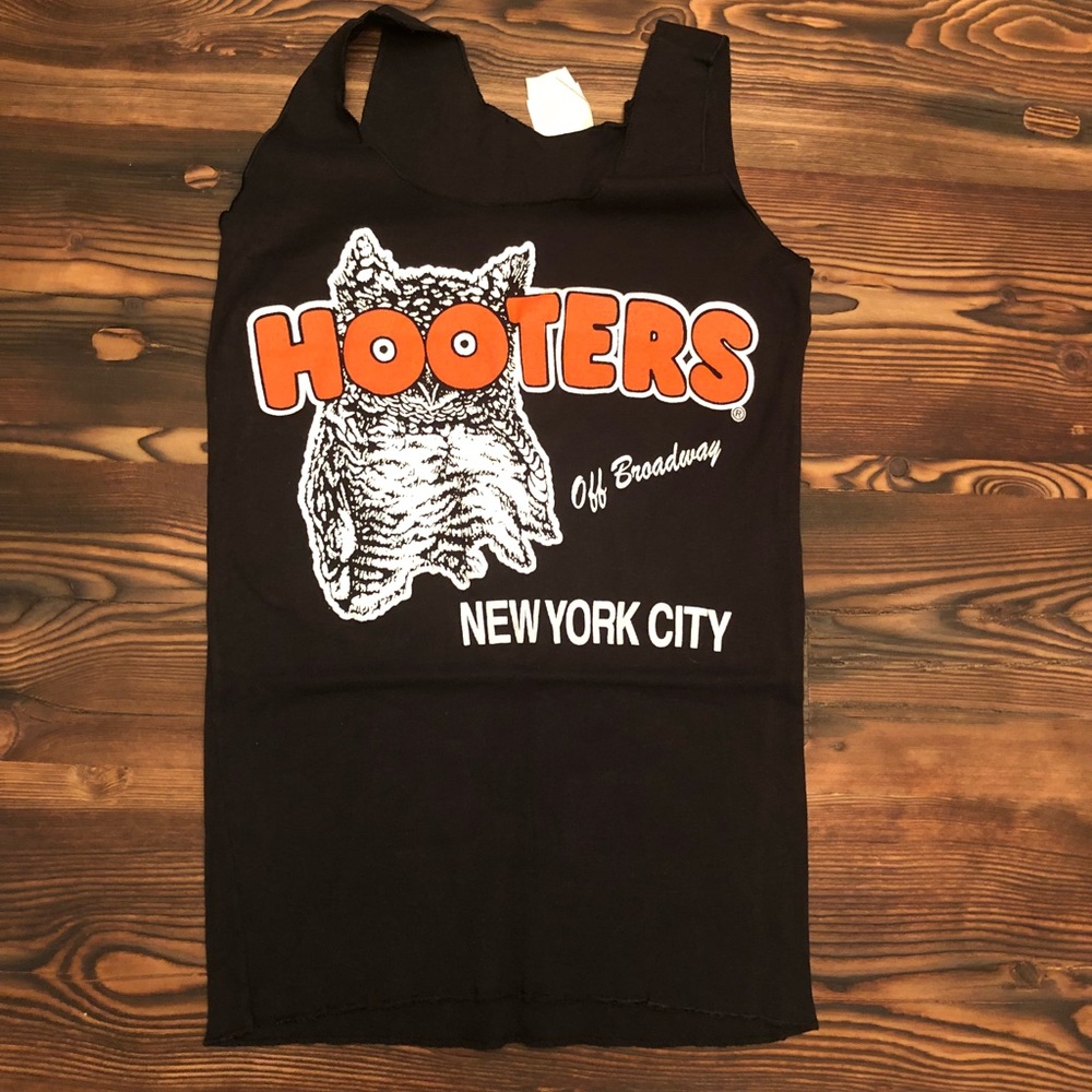 Hooters Girl Original Black Tank
